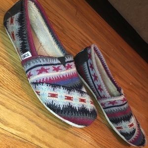 TOMS Classics